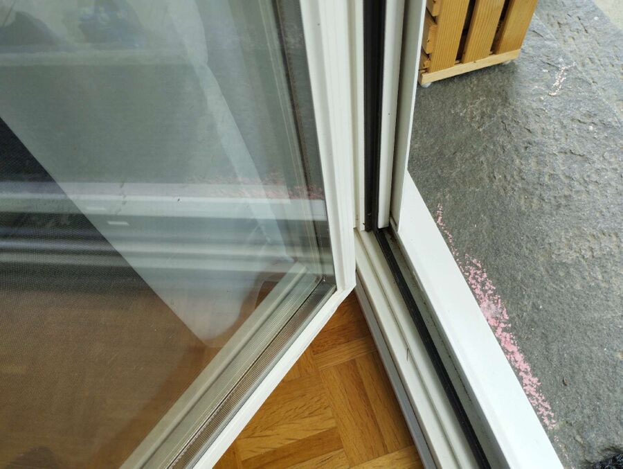 desinfestateur exterminateur-La Chaux-des-Breuleux-Einsatzvorbereitung.jpeg