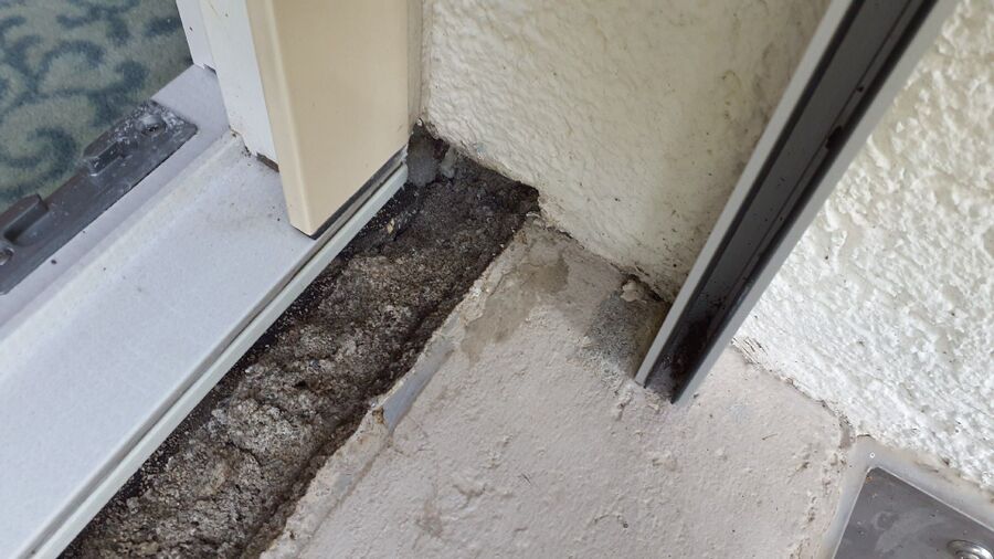 desinfestateur exterminateur-Le Mouret-Einsatzvorbereitung.jpeg